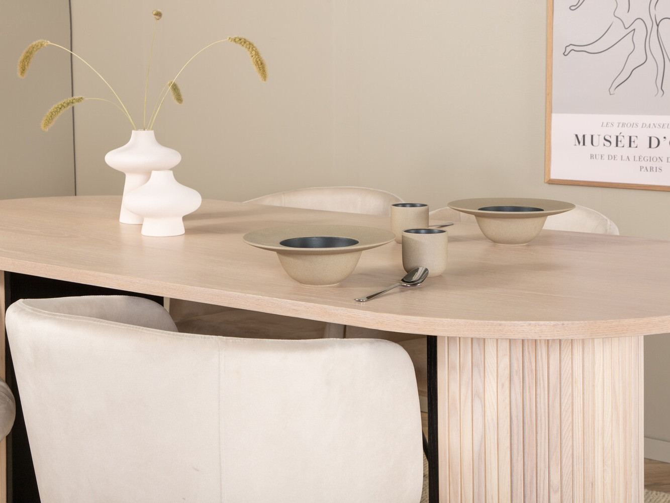 Blagovaonski set Dallas 2767 (Krem + Crna)