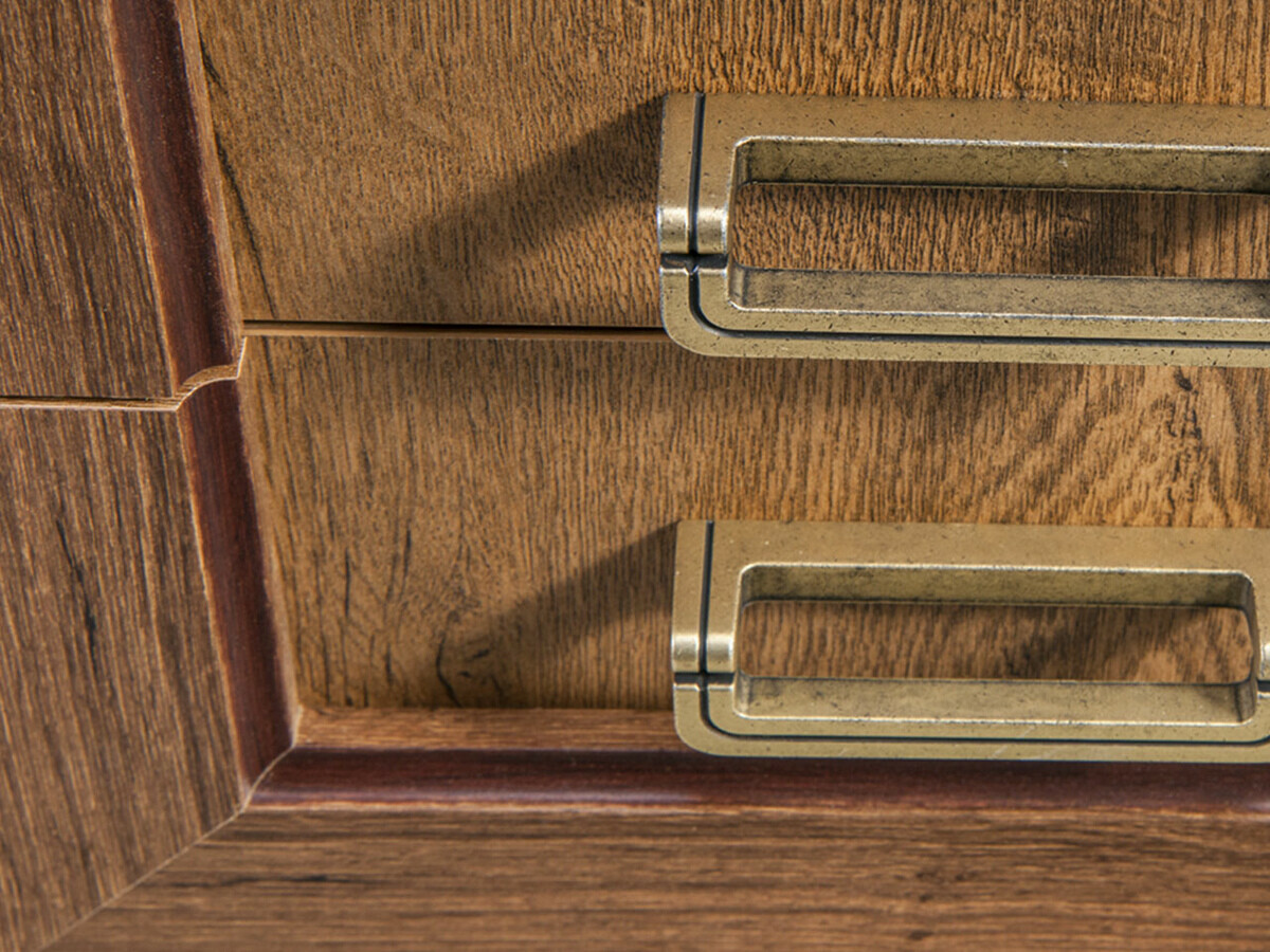 Ormar Lircava 106 (Hrast Lefkas)