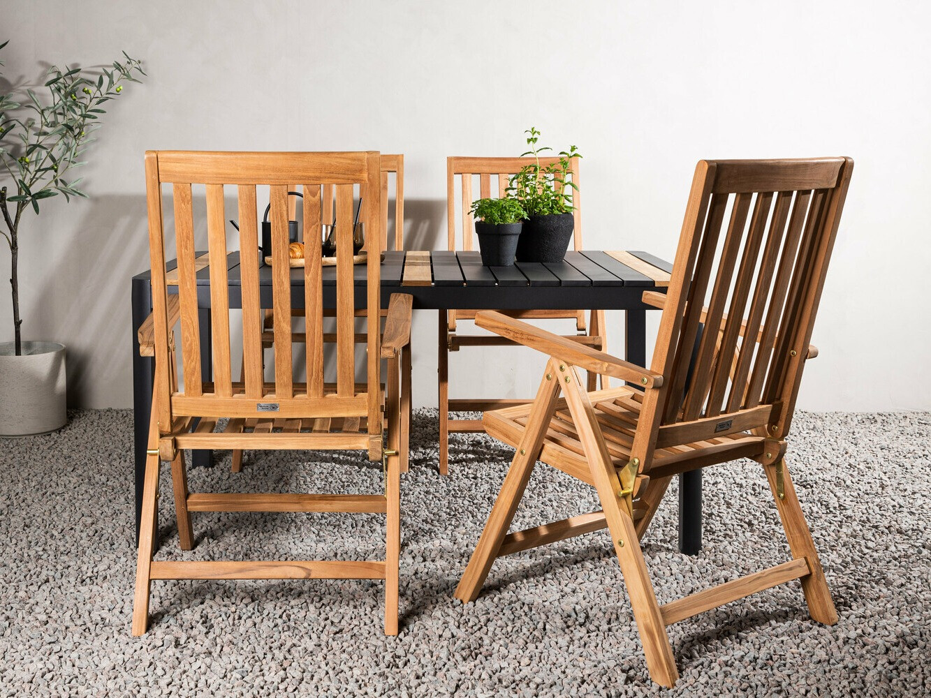 Set stola i stolica Dallas 4090 (Crna + Smeđa)