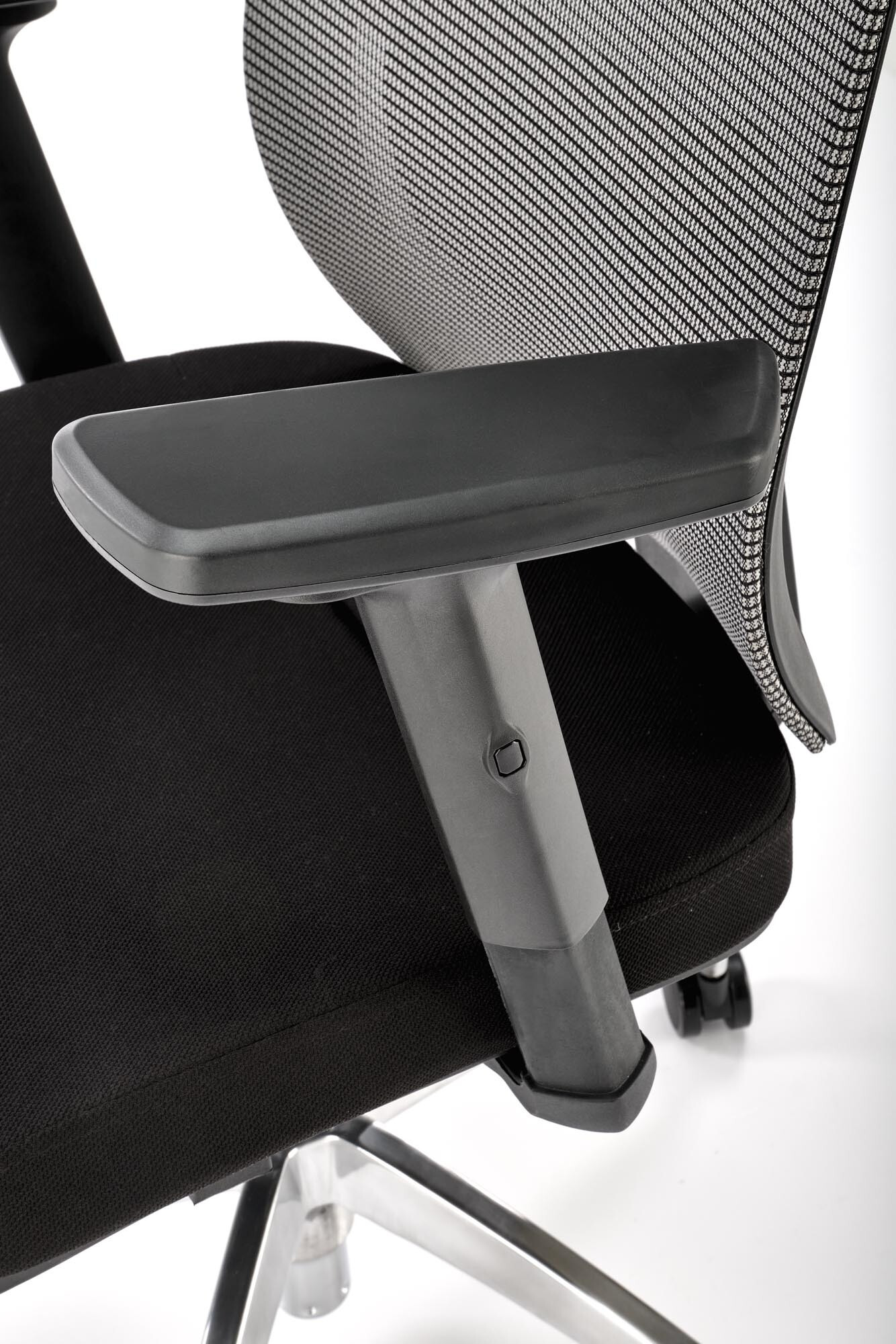 Uredska stolica Houston 387