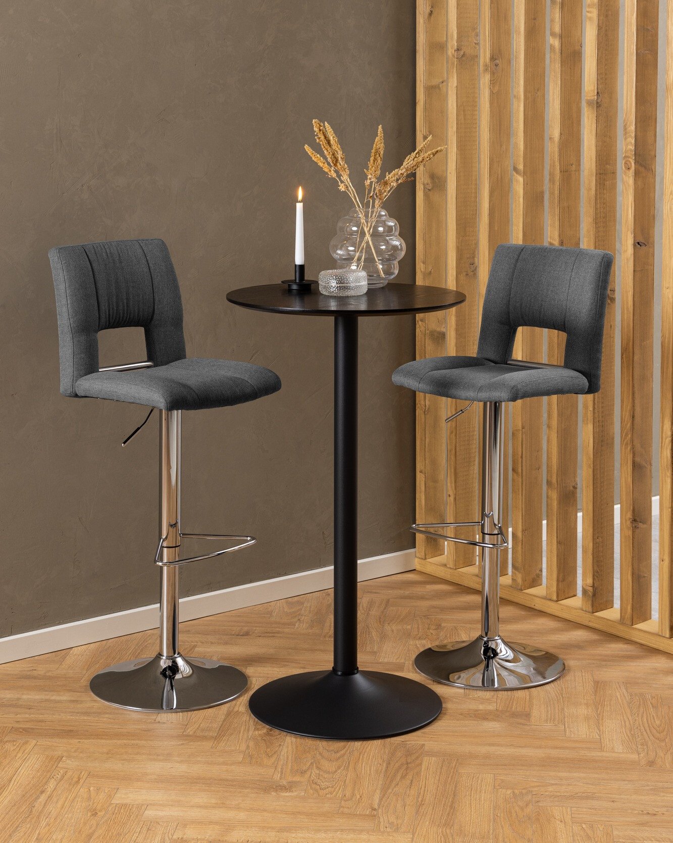 Polubarska stolica Norsica 164 (Tamno siva + Srebrna)