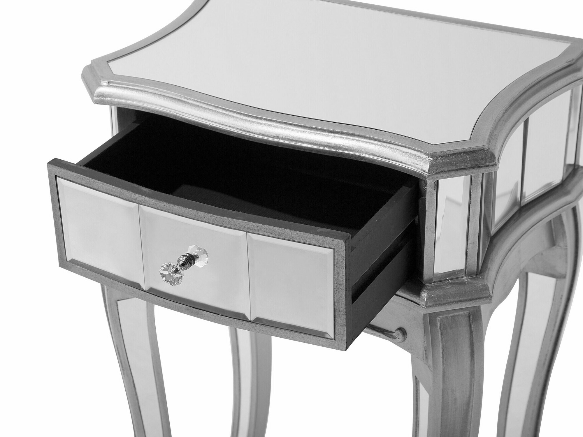 Pomoćni stolić Berwyn 1661