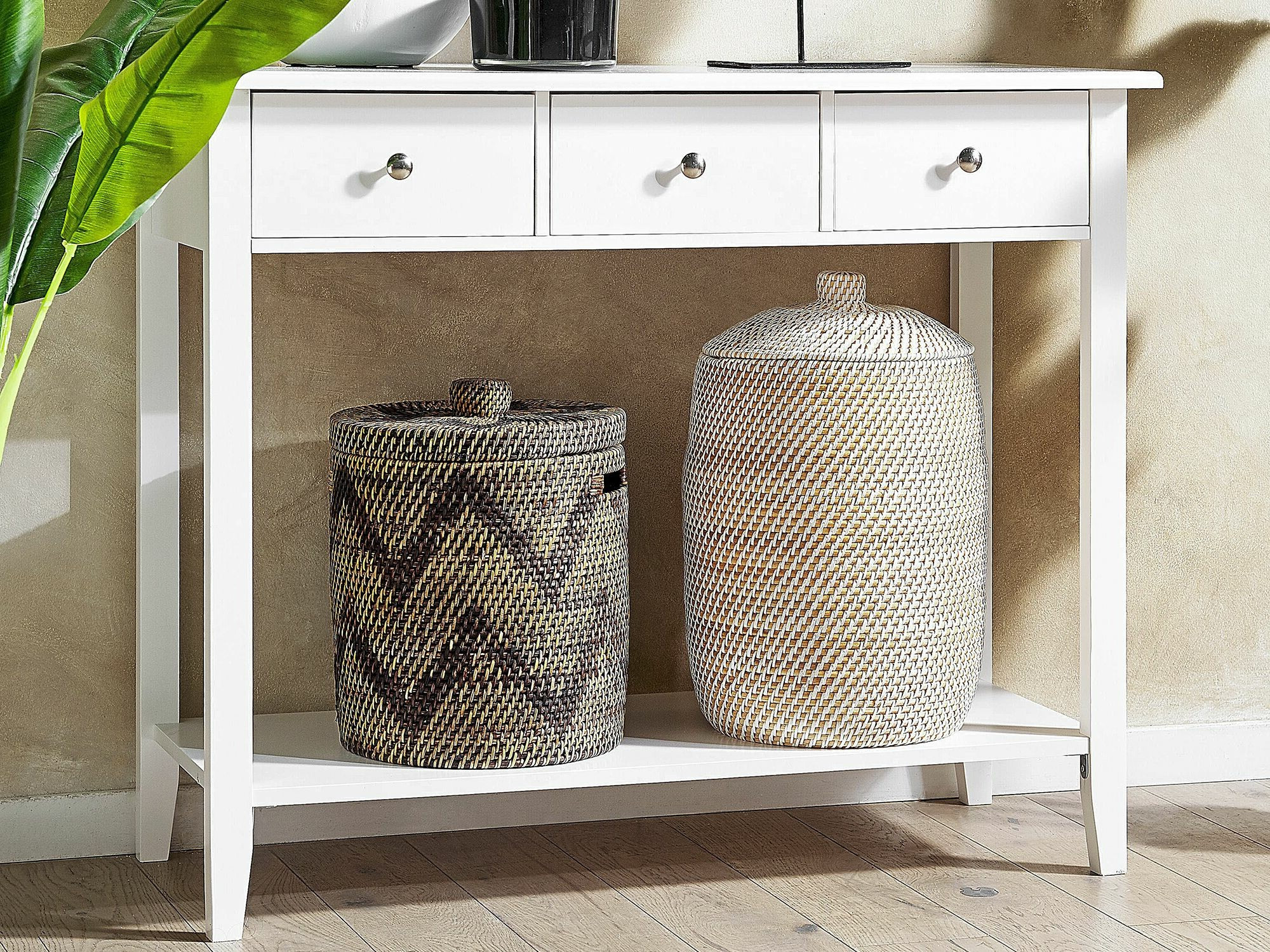 Konzolni stolić Berwyn 1671