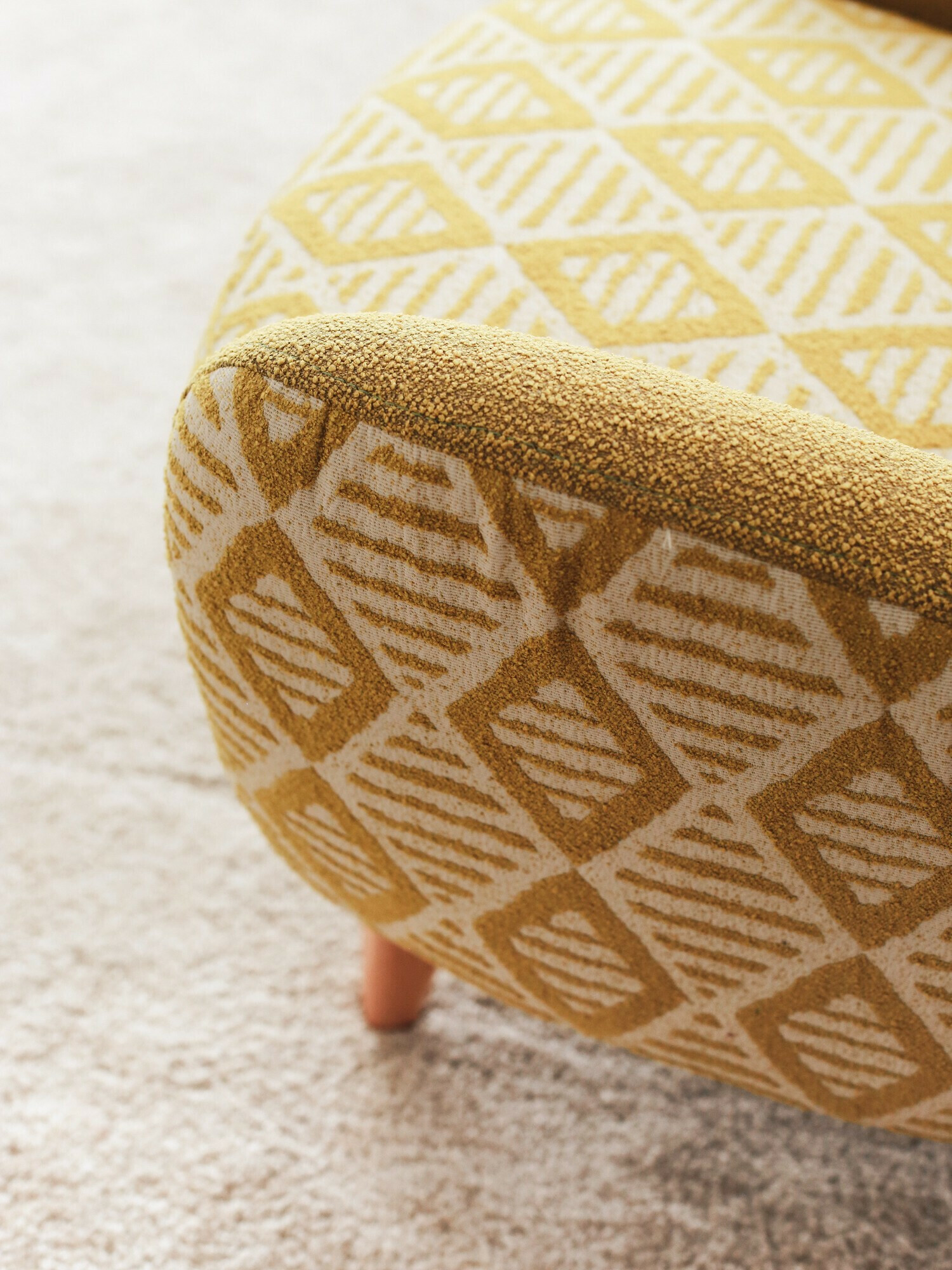 Fotelja Altadena 536