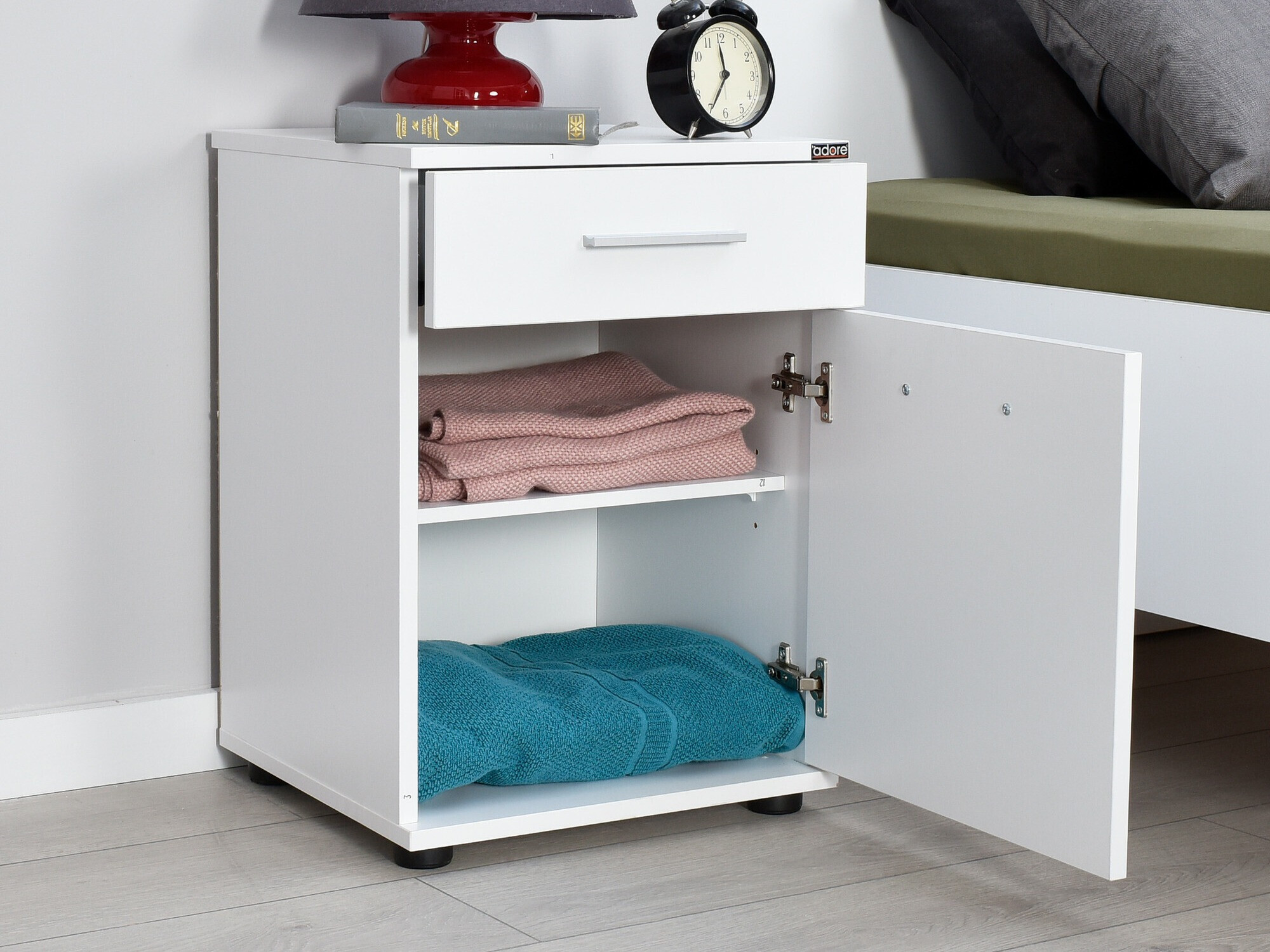 Noćni ormarić Kailua 1830 (Bijela)