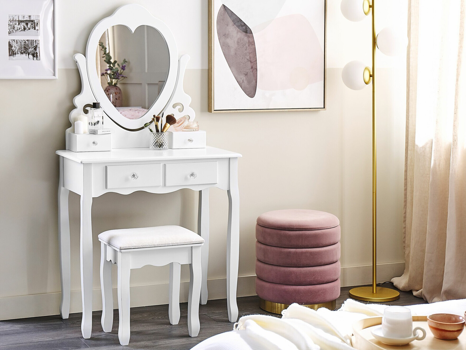 Toaletni stolić Berwyn 1720