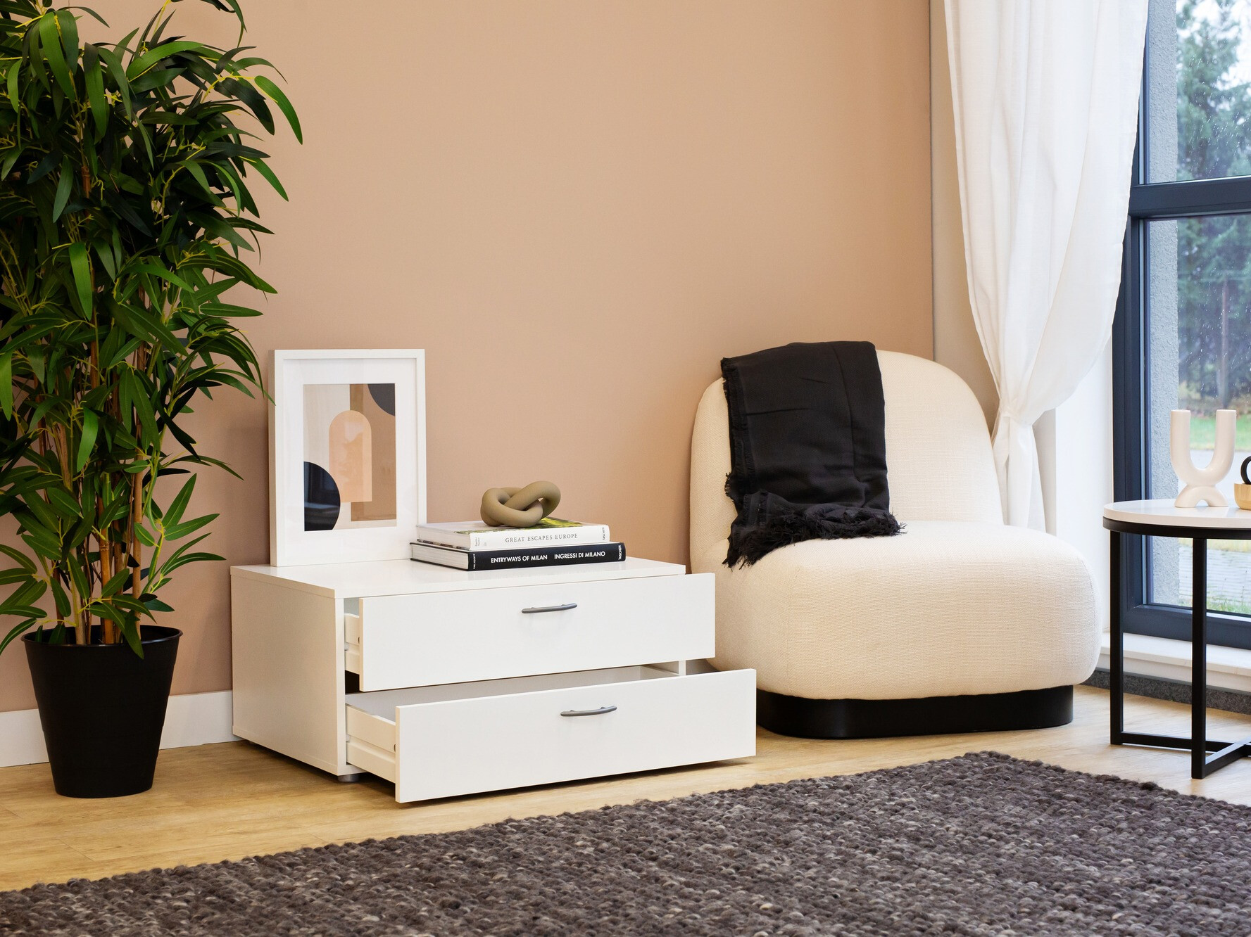 Pomoćni stolić Bristol 185 (Bijela)