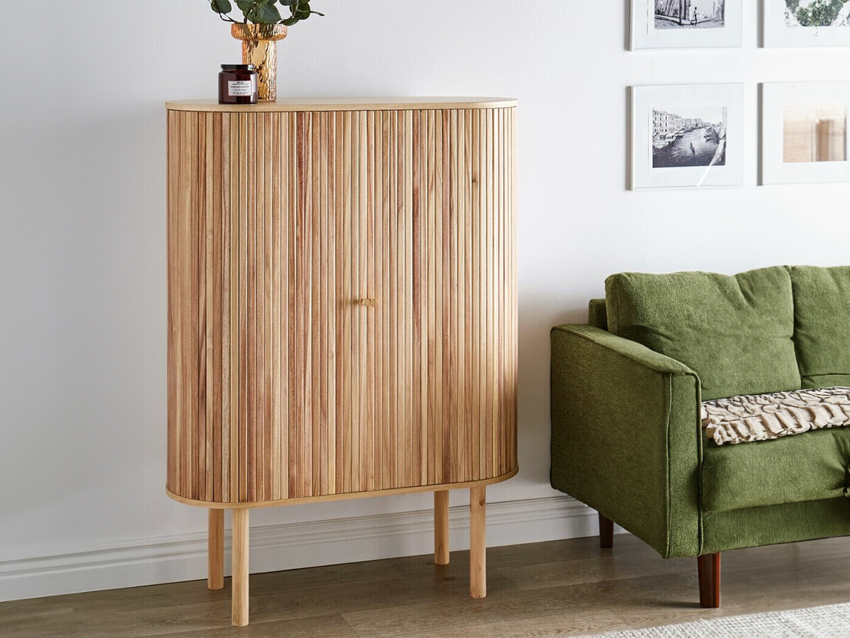 Ormarić Berwyn 1697