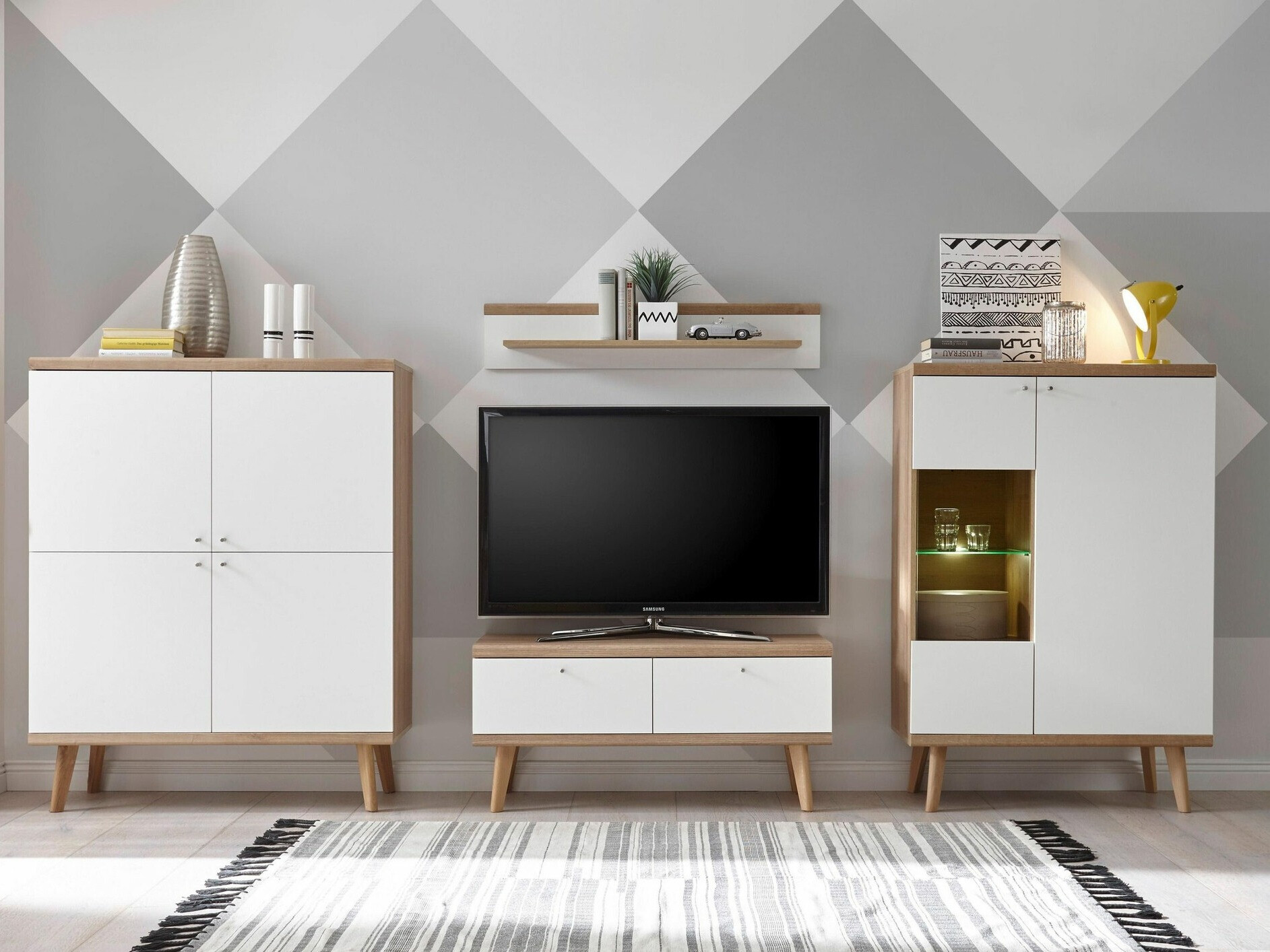 Ormarić Elbfiou 111