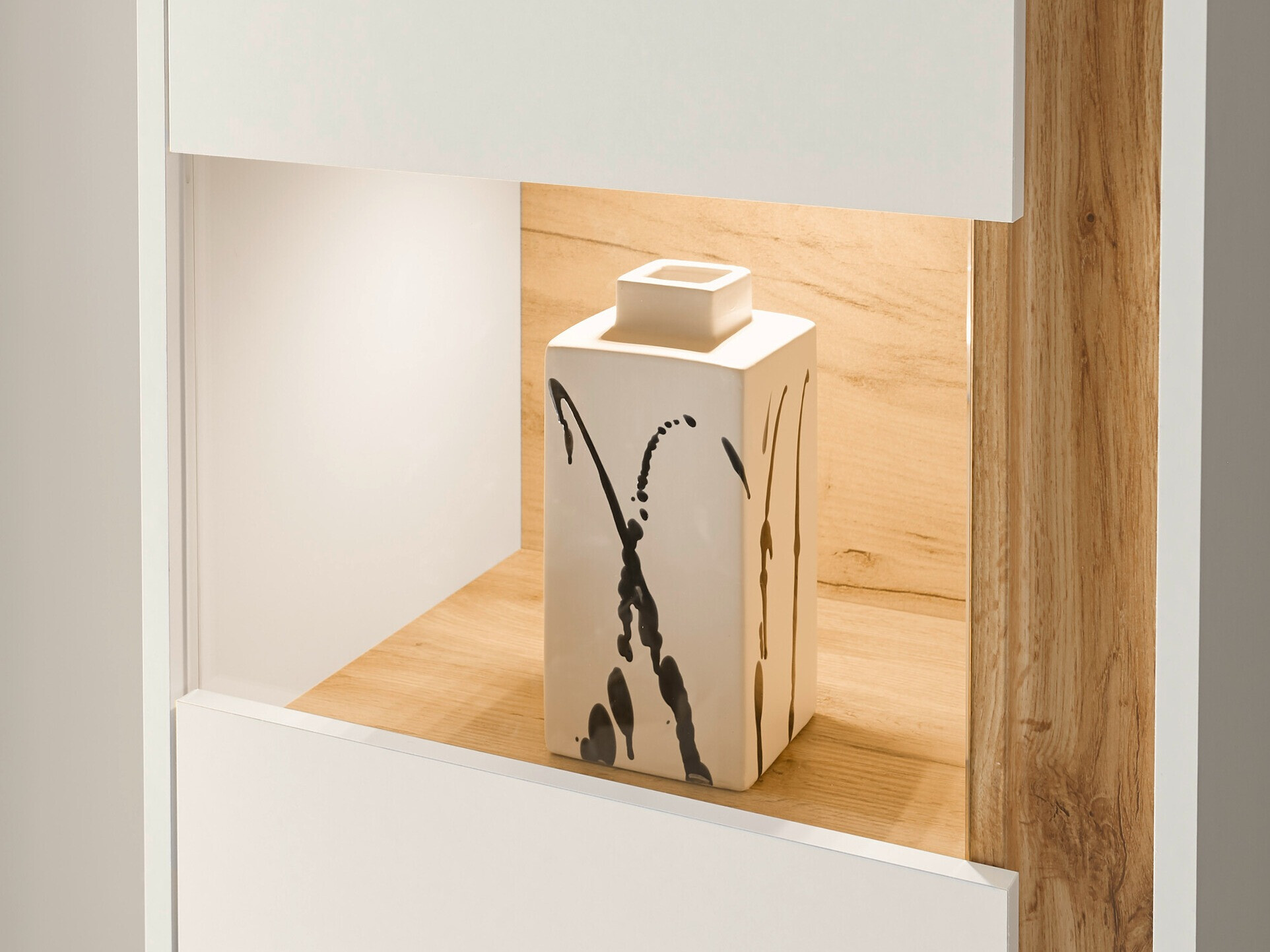 Polica Elbsori 100 (Bijela + Hrast Wotan)