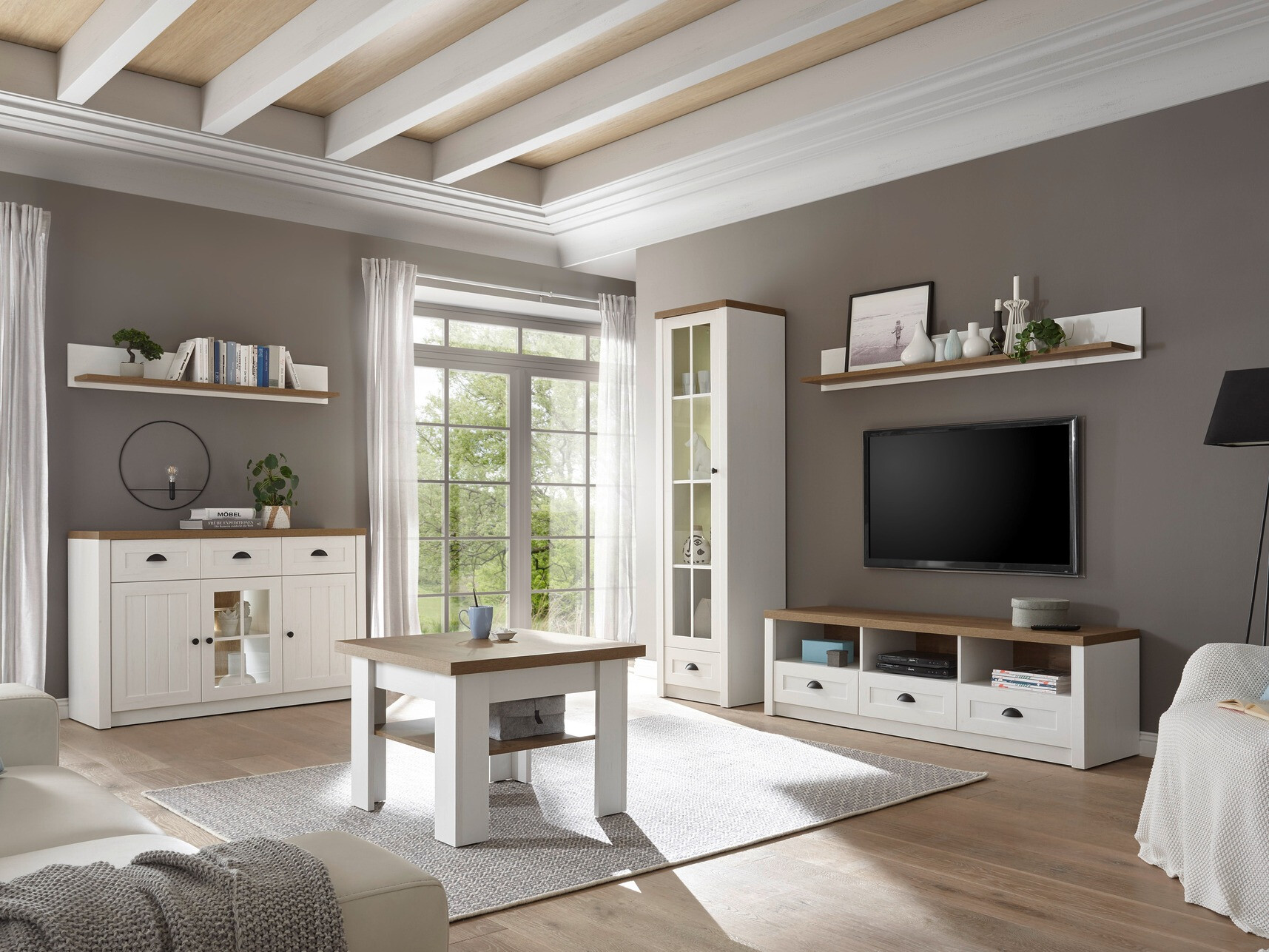 Stolić za kavu Etrdora 104