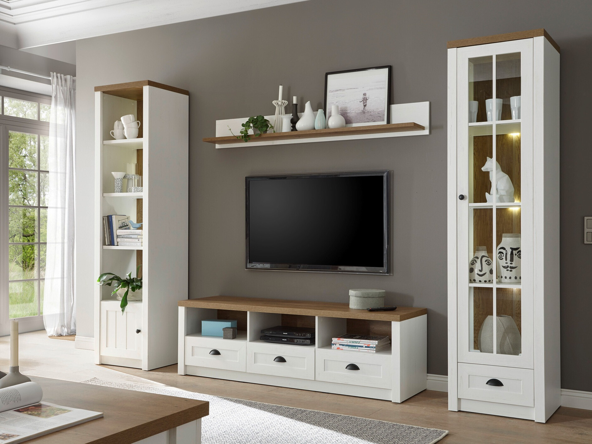 Set za dnevni boravak Etrdora 117