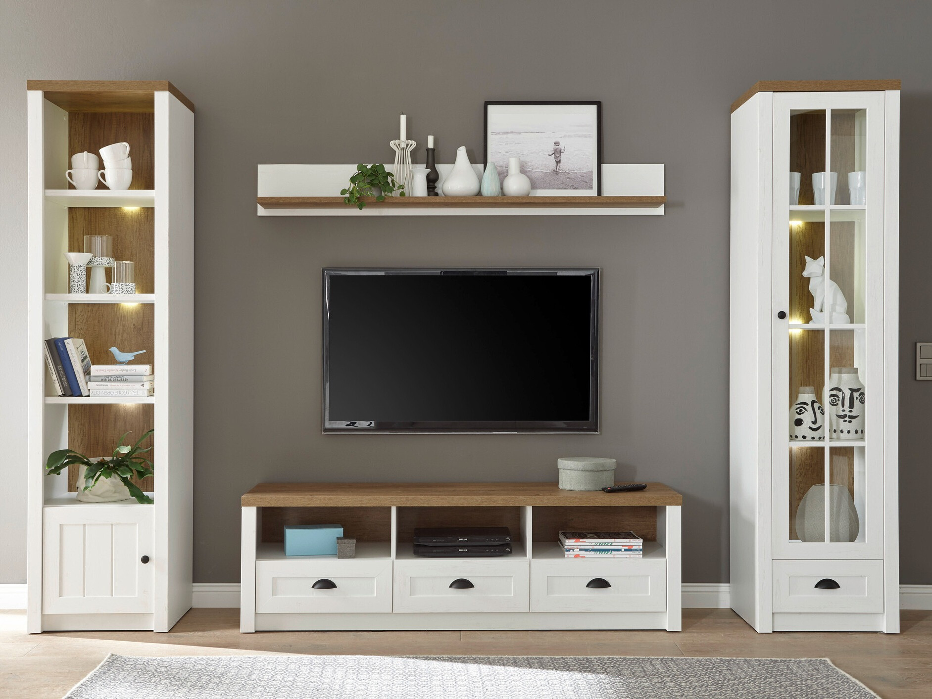 Set za dnevni boravak Etrdora 117