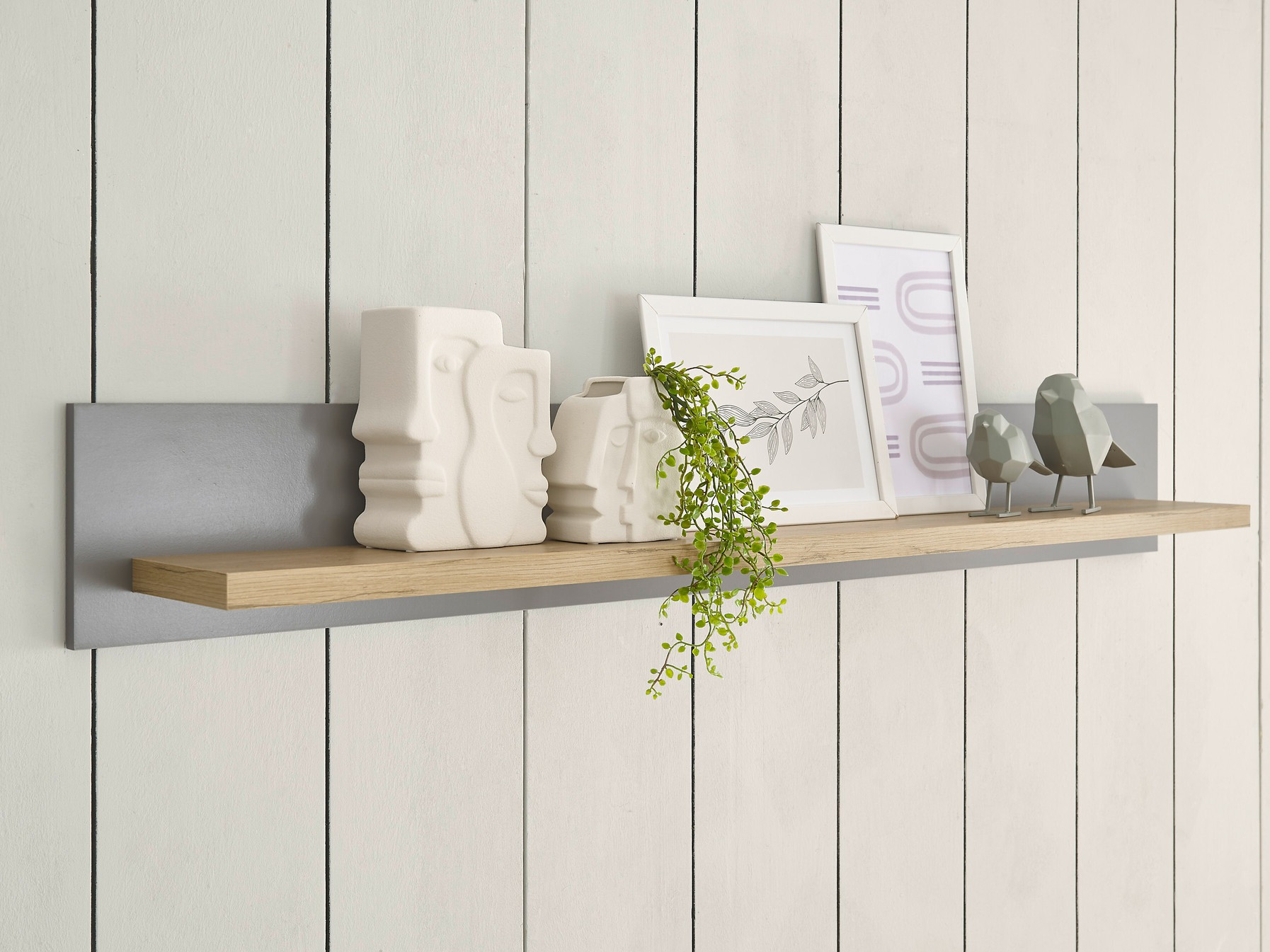 Zidna polica Sorteso 106