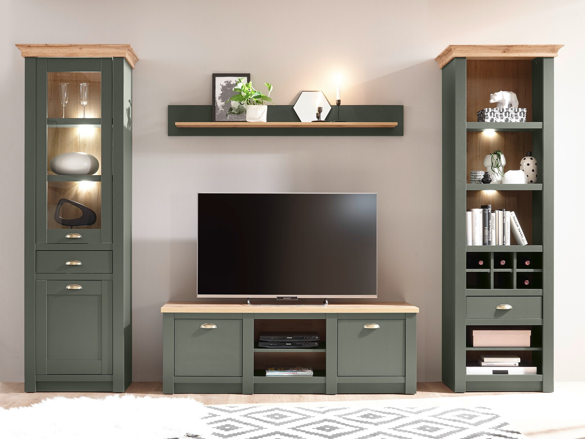 Set za dnevni boravak Lirvela 111