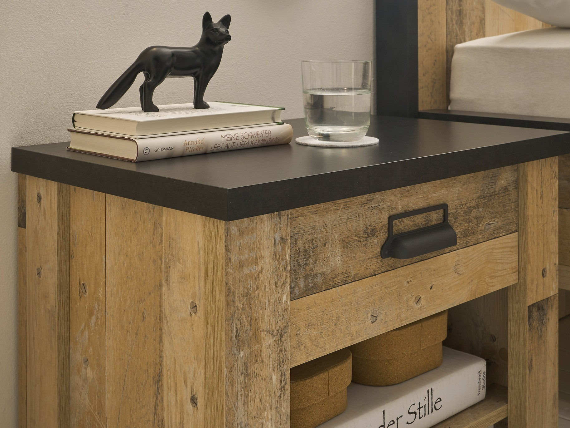 Noćni ormarić Cirtale 104 (Starinsko drvo + Antracit)