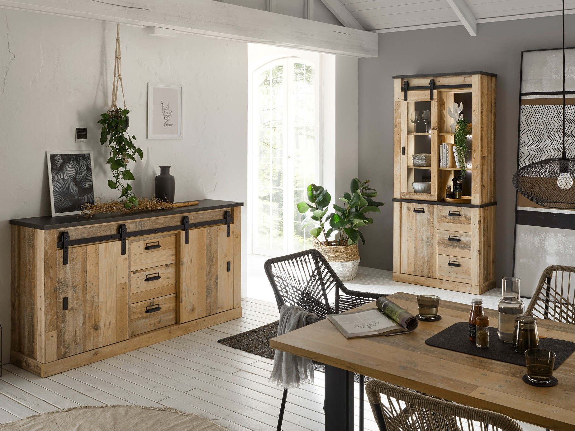 Komoda Cirtale 116 (Antracit + Ostarjelo drvo)