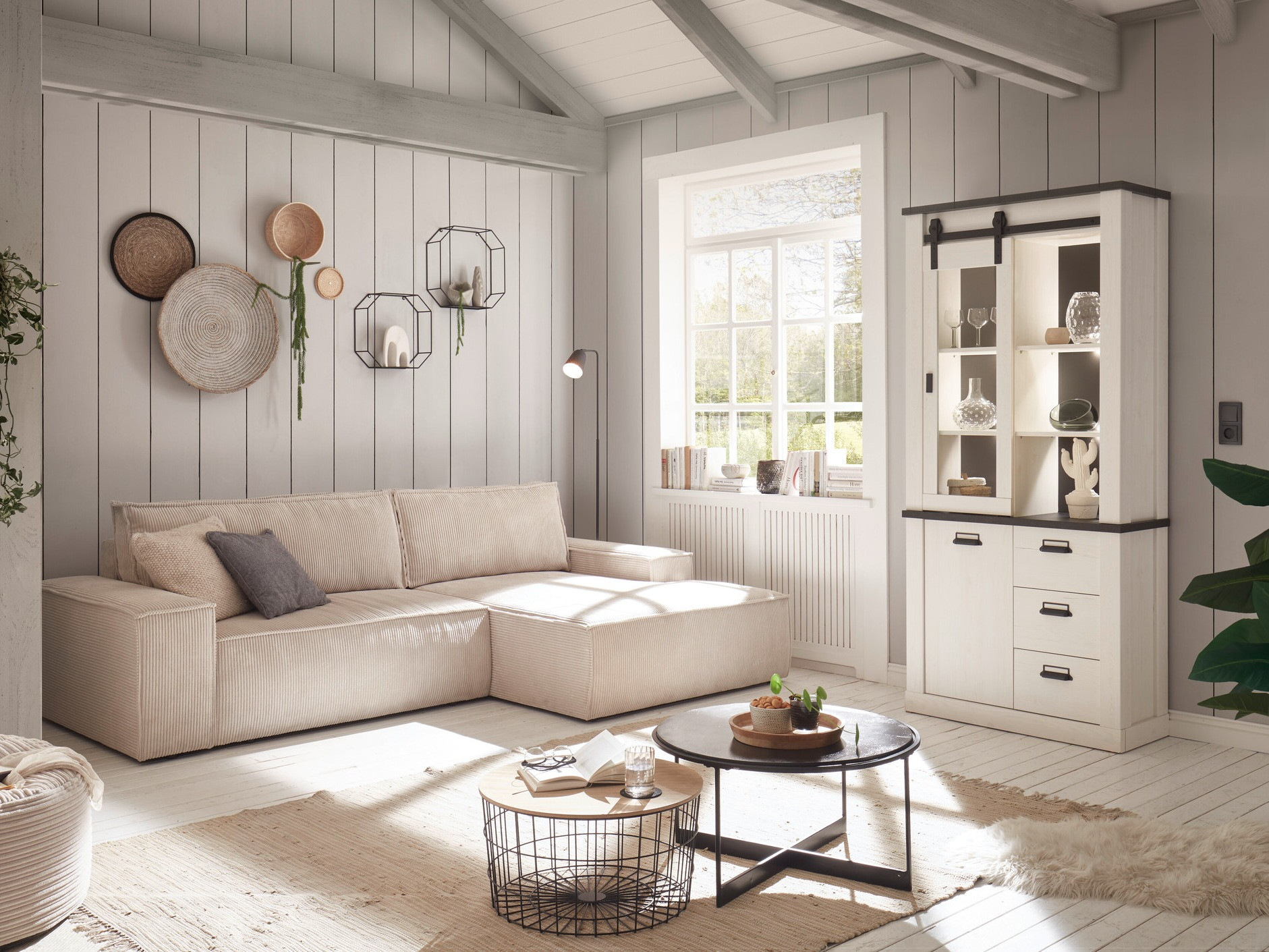 Polica Cirtale 114 (Izbijeljeni bor + Antrahite)