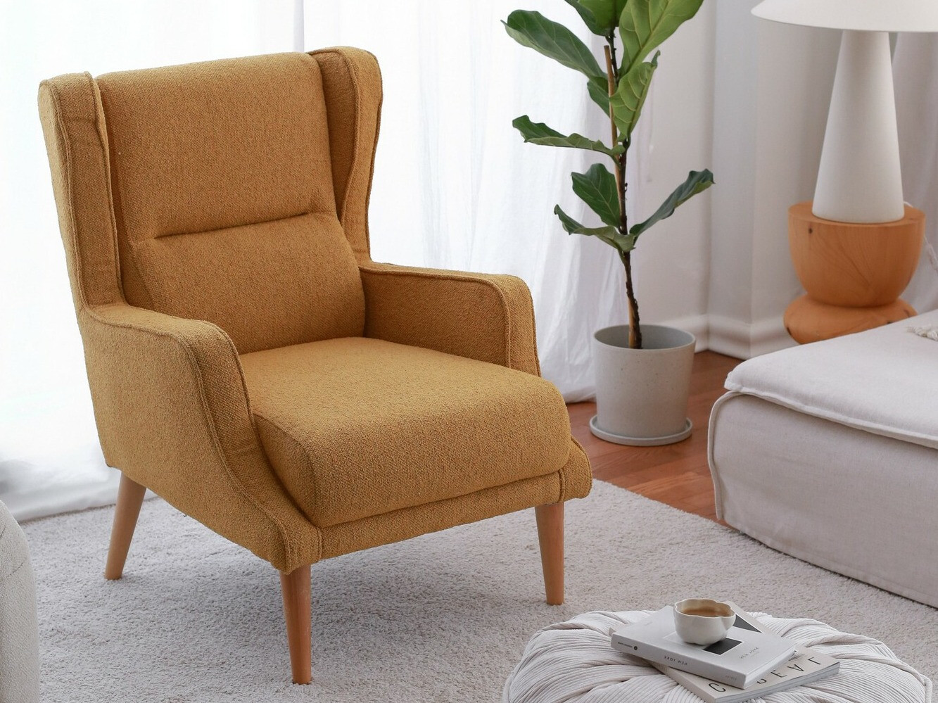 Fotelja Altadena 571 (Tamno žuta)