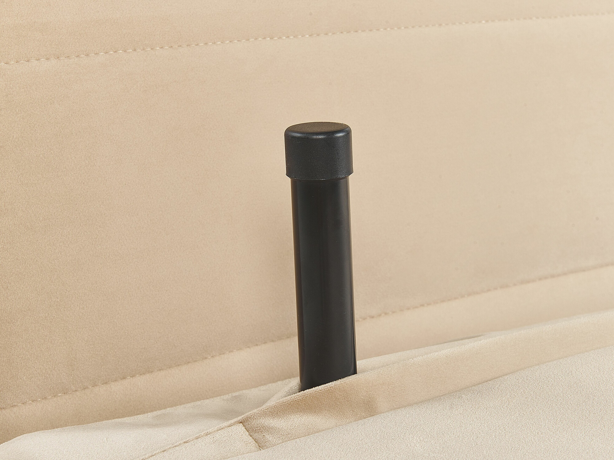 Fotelja Berwyn 114 (Bež)