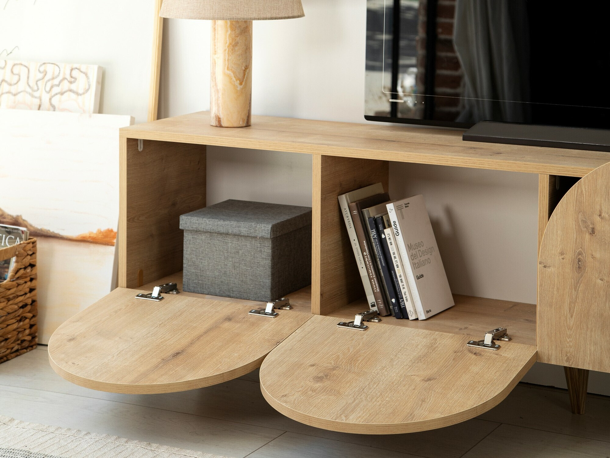 TV stol Kailua 2067 (Hrast)