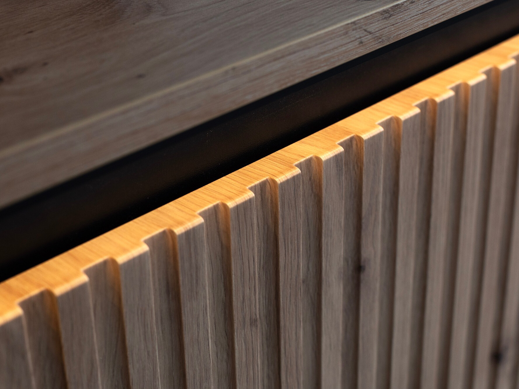 TV stol Fernolu 104 (Hrast Artisan + Crna)