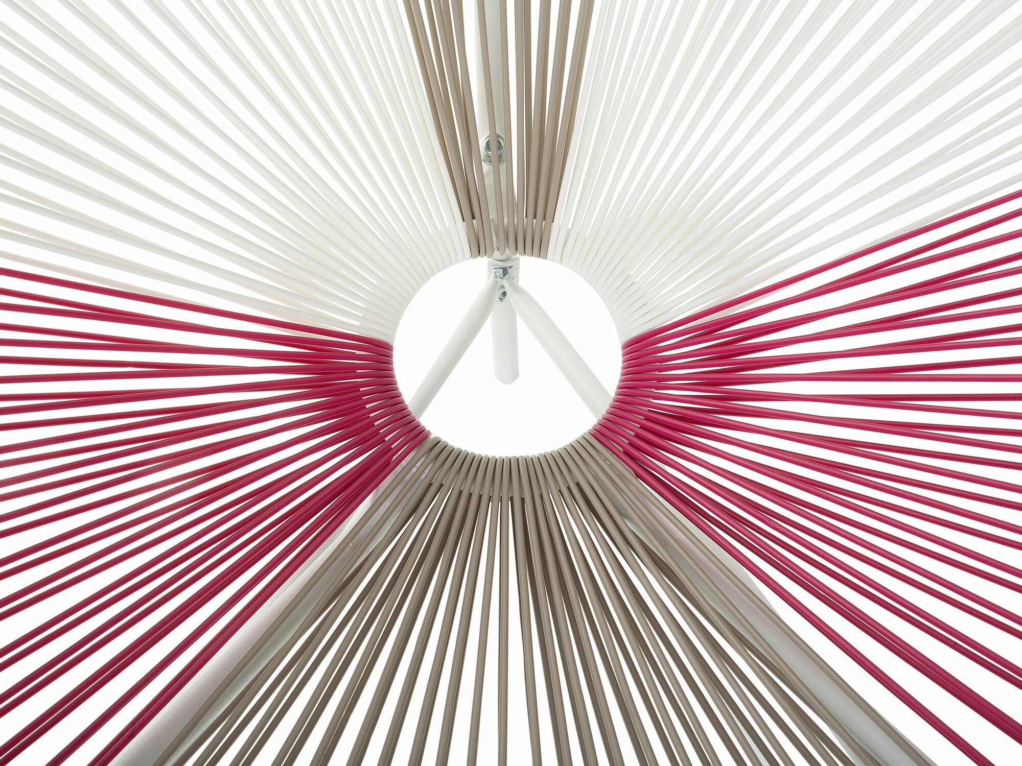 Vrtna stolica Berwyn 1961 (Bijela + Ružičasta + Taupe)