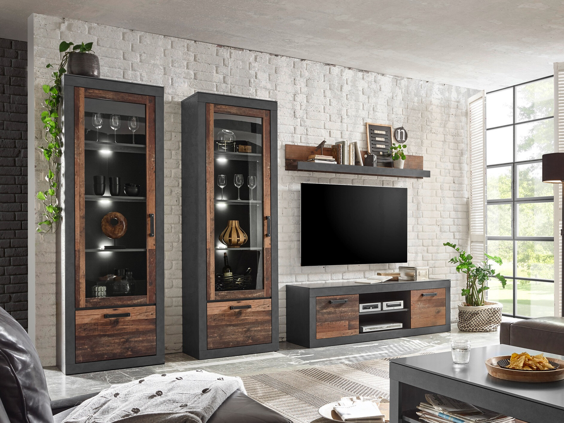 Set za dnevni boravak Revlara 110 (Nije dostupno)