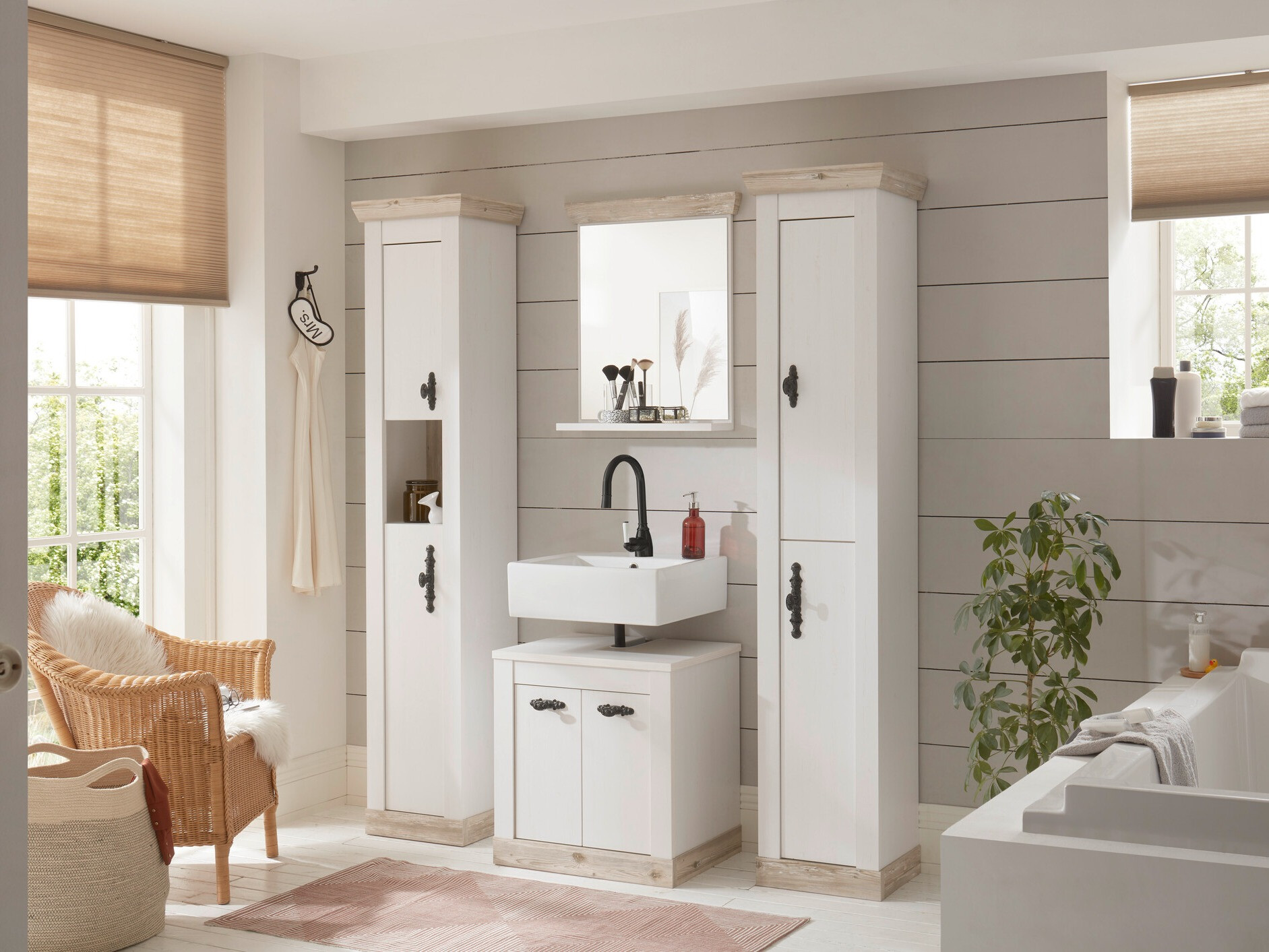 Kupaonski namještaj Daltori 148 (Dostupno)