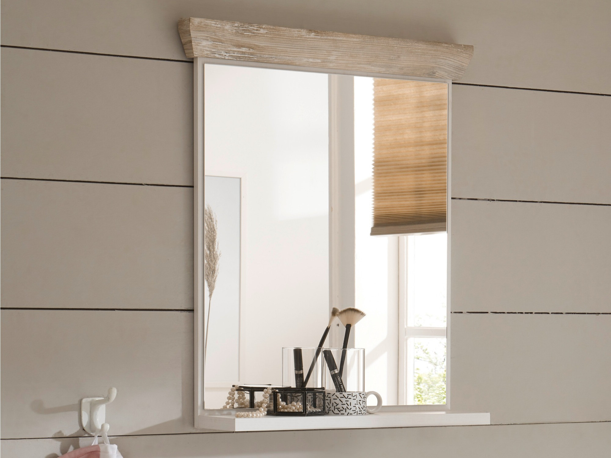 Kupaonsko ogledalo Daltori 145