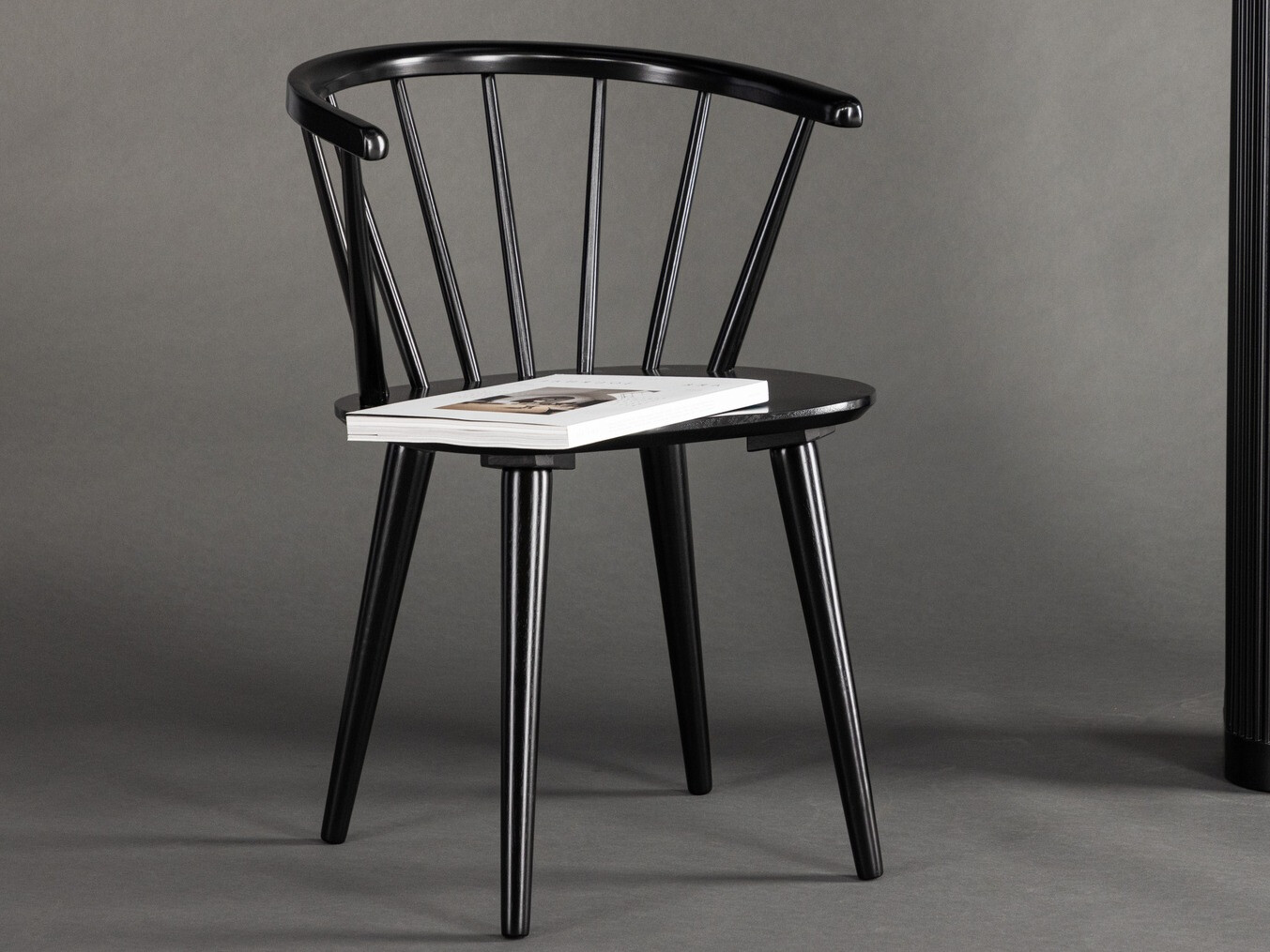 Stolica Dallas 4197 (Crna)