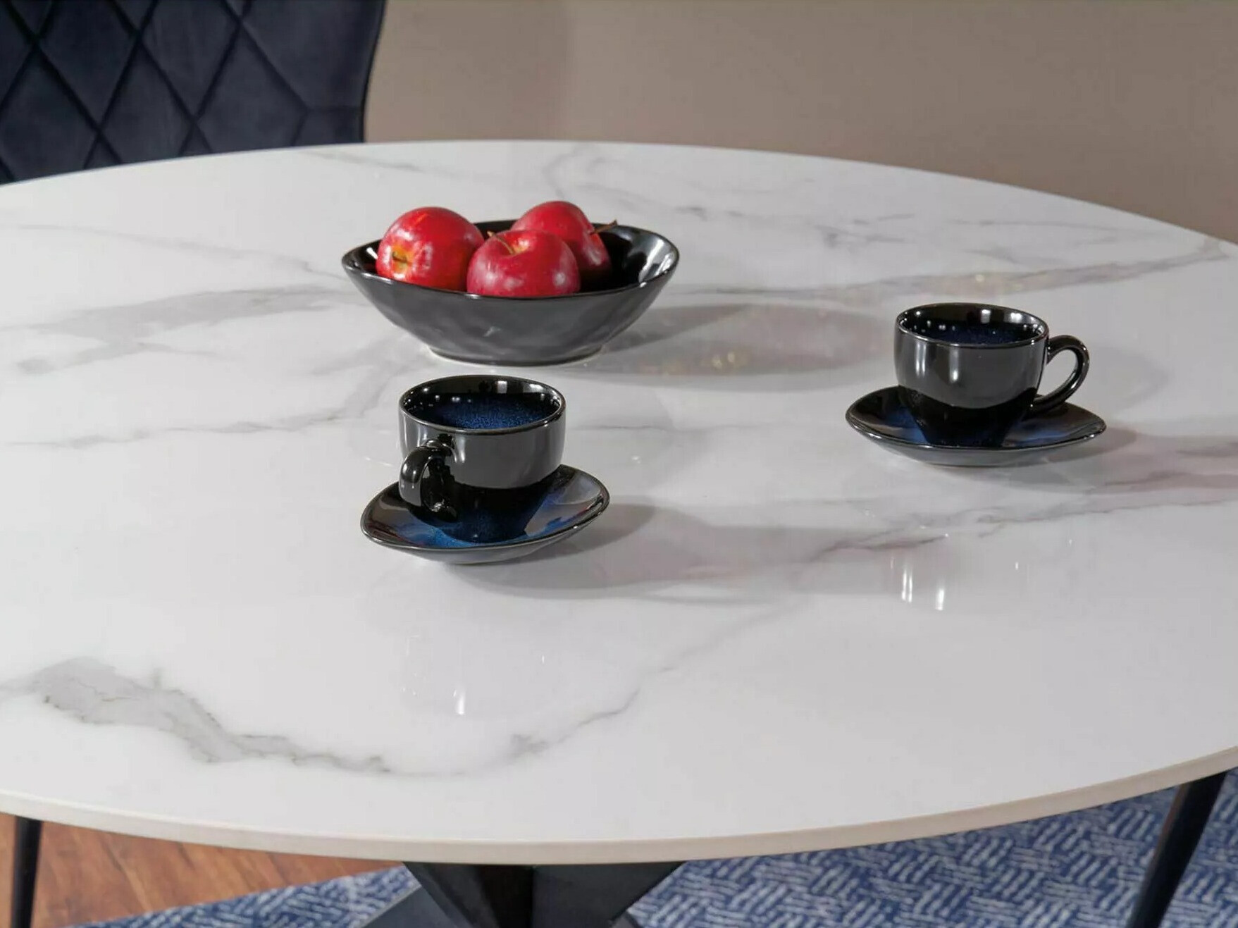 Stol Detroit 256 (Bijeli mramor)