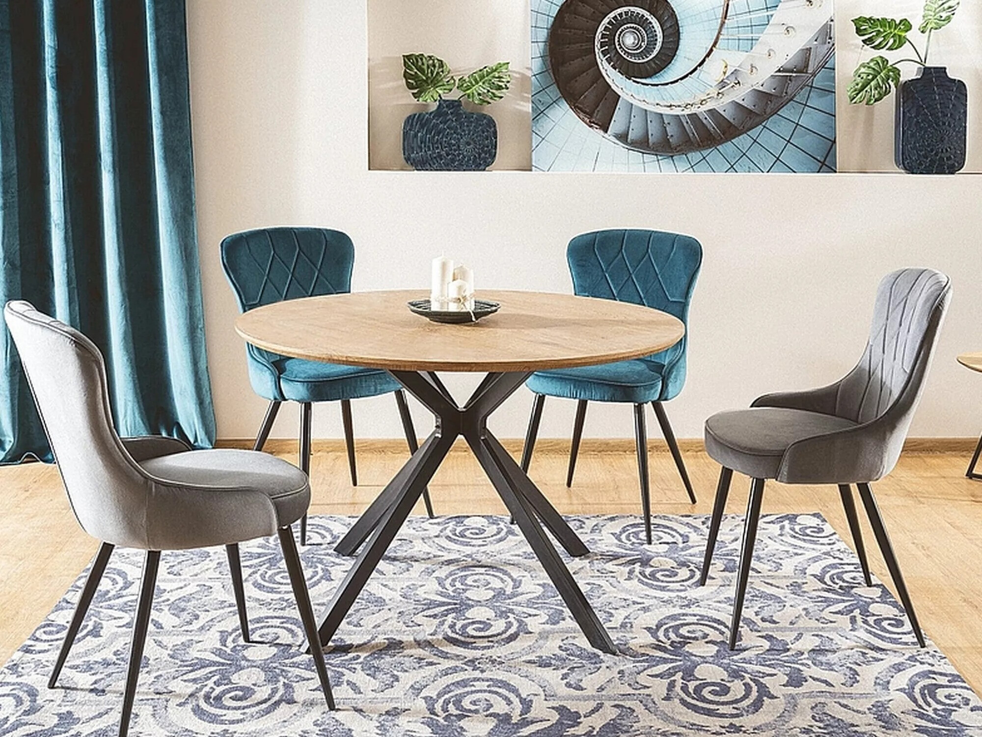 Stol Detroit 285 (Hrast)