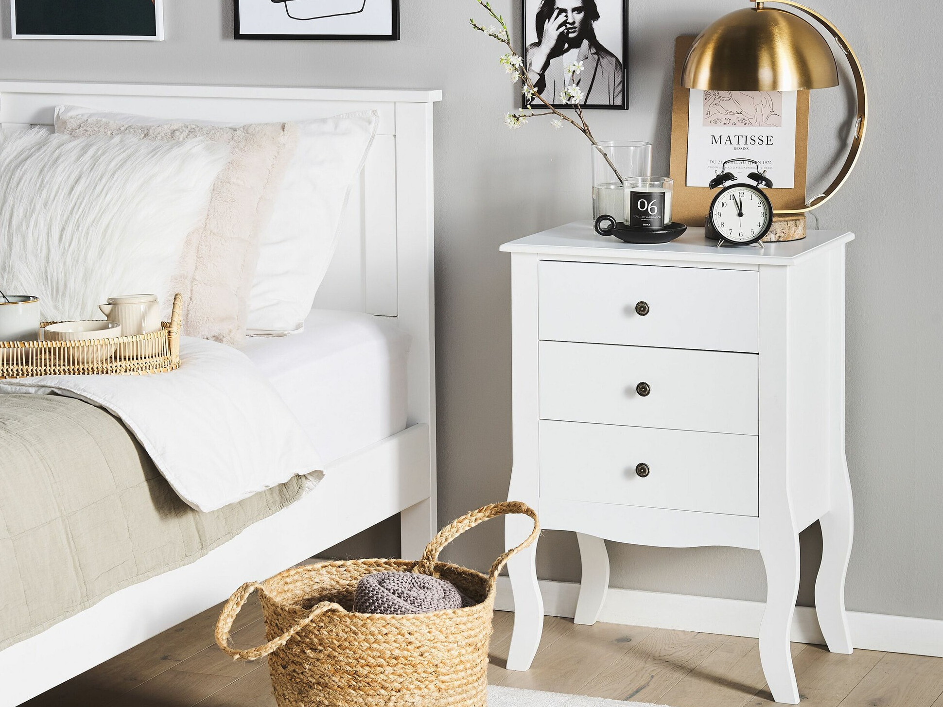 Noćni ormarić Berwyn 2015