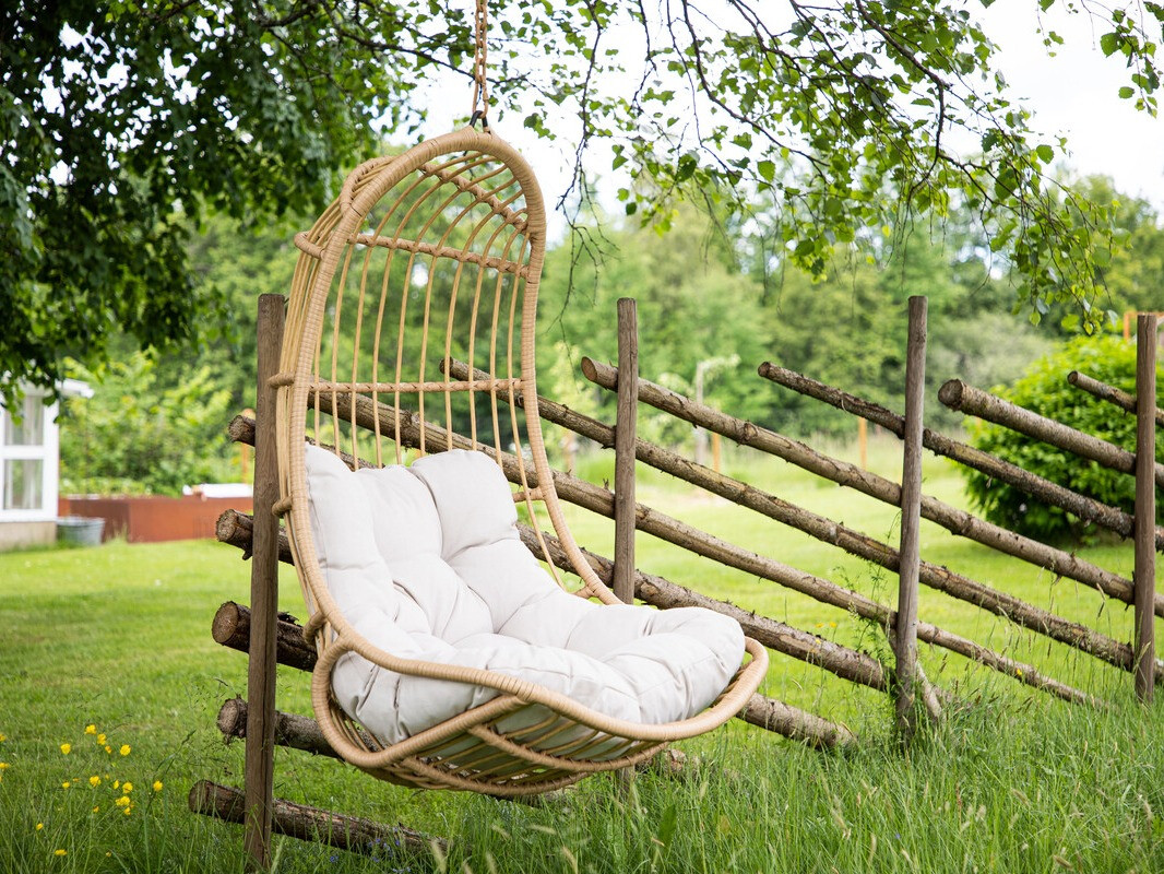 Viseća stolica Dallas 4422 (Svijetlo smeđa + Krem)