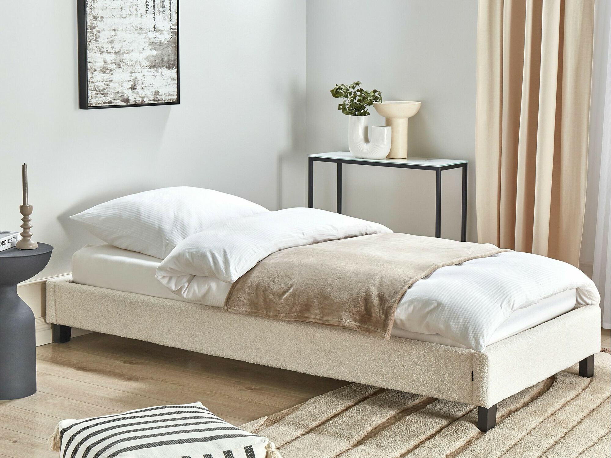 Krevet Berwyn 932 (Krem)