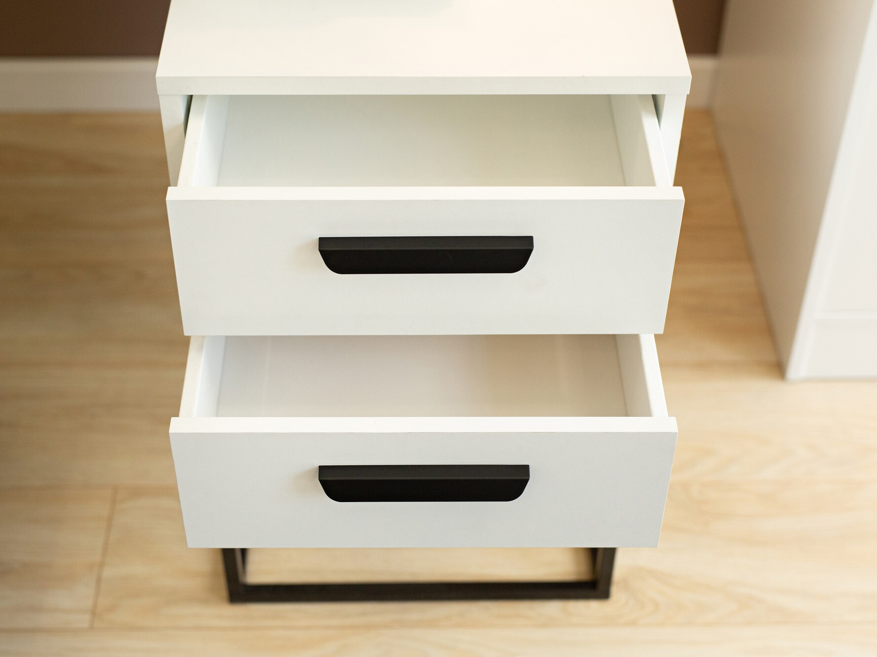 Noćni ormarić Bristol 196 (Bijela)