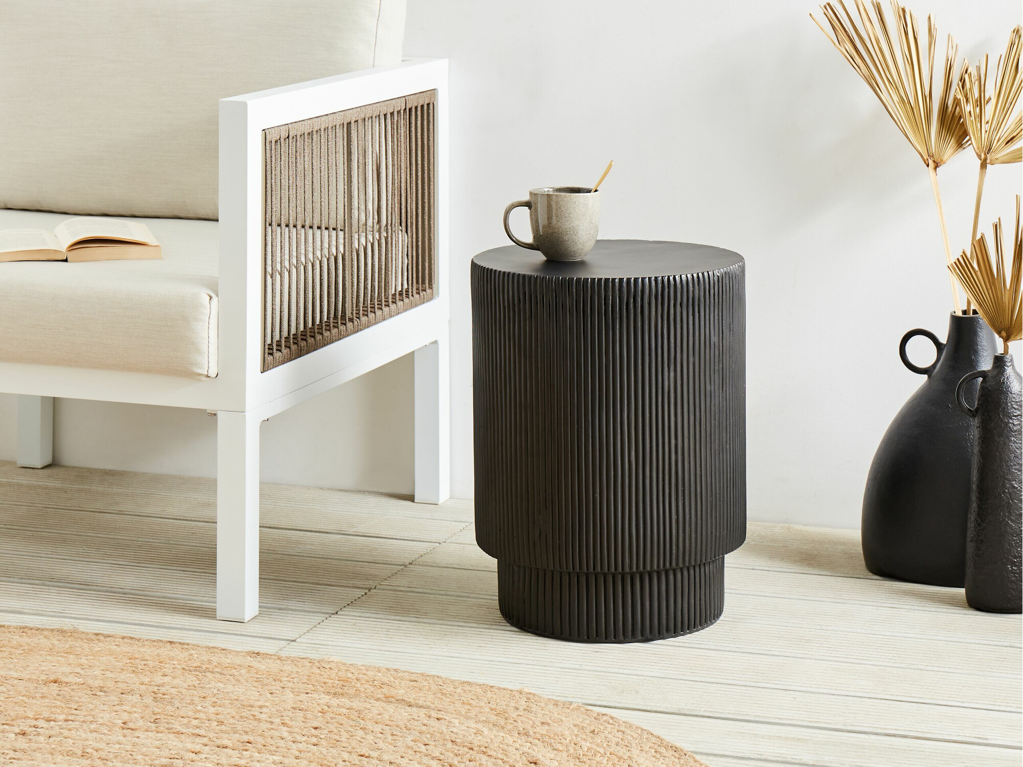 Pomoćni stolić Berwyn 2126 (Crna)