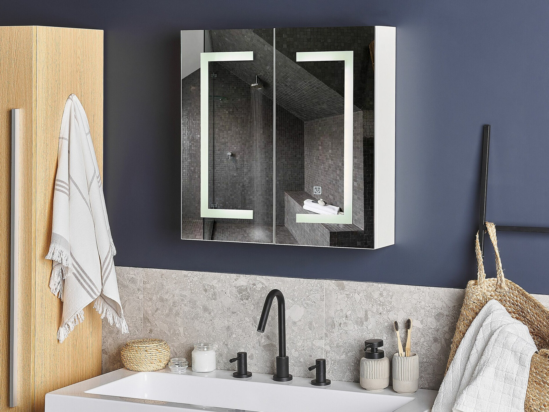 Kupaonski ormarić s ogledalom Berwyn 2153 (Bijela)