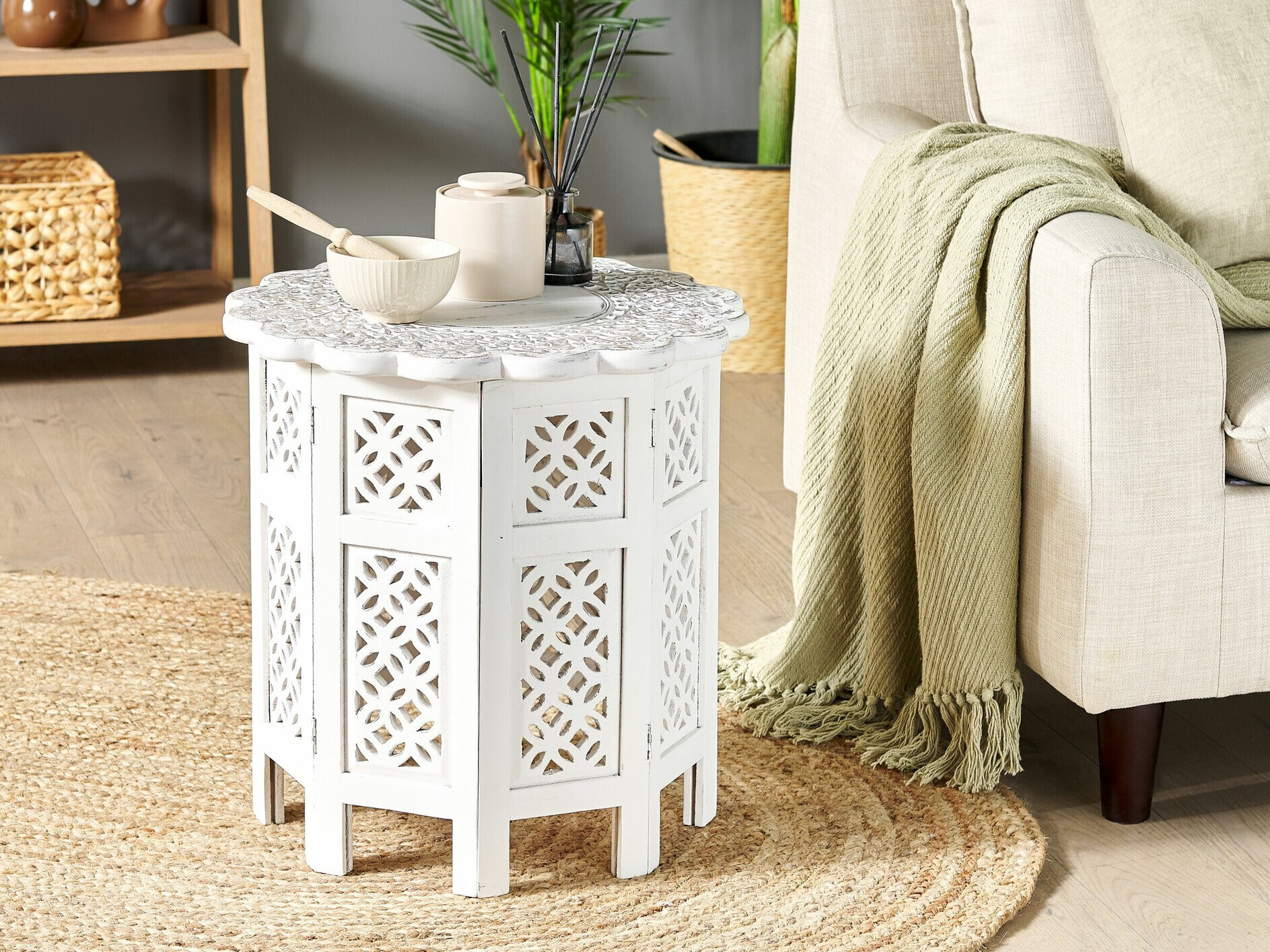 Pomoćni stolić Berwyn 2149