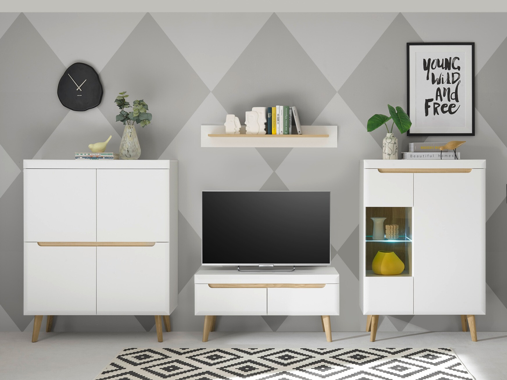 Dnevni boravak Vircava 112 (Bijela)