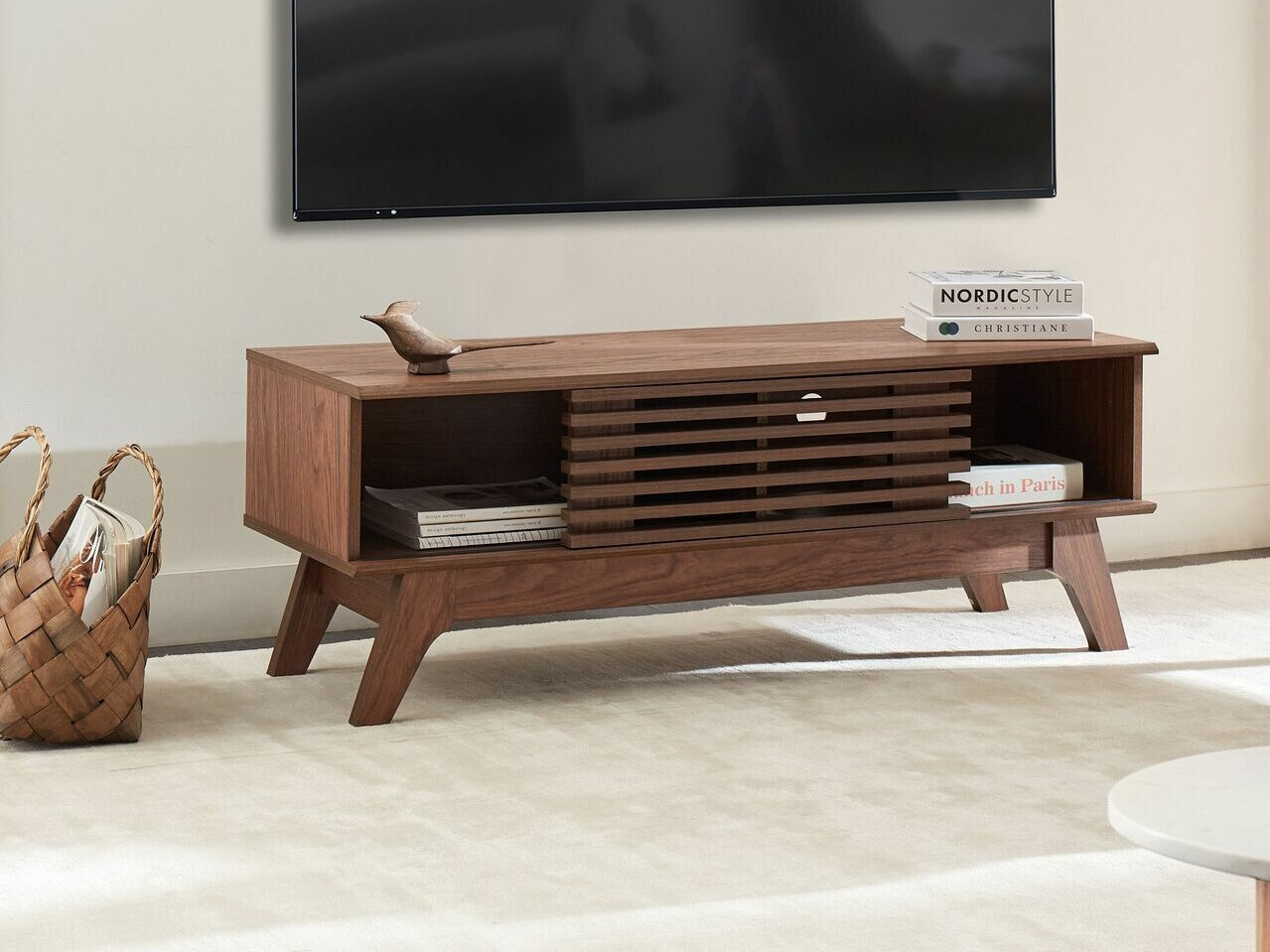 TV stol Berwyn 210 (Tamno drvo)