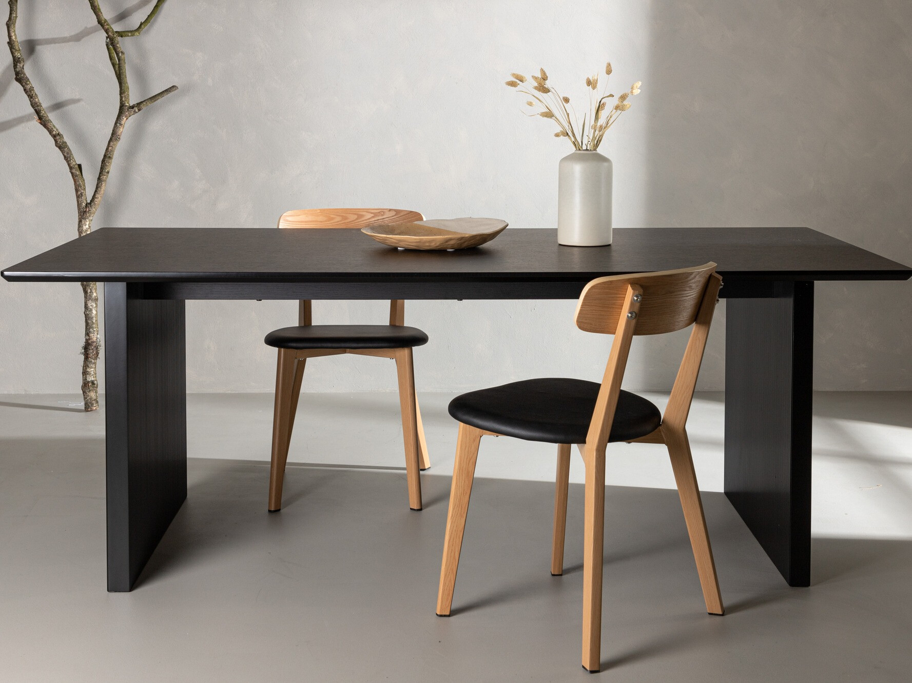 Stol Dallas 4964 (Crna)