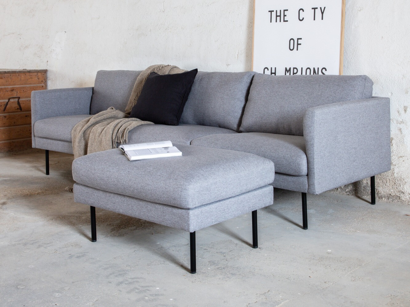 Tapecirani namještaj Fercame 105 (Crna + Siva)