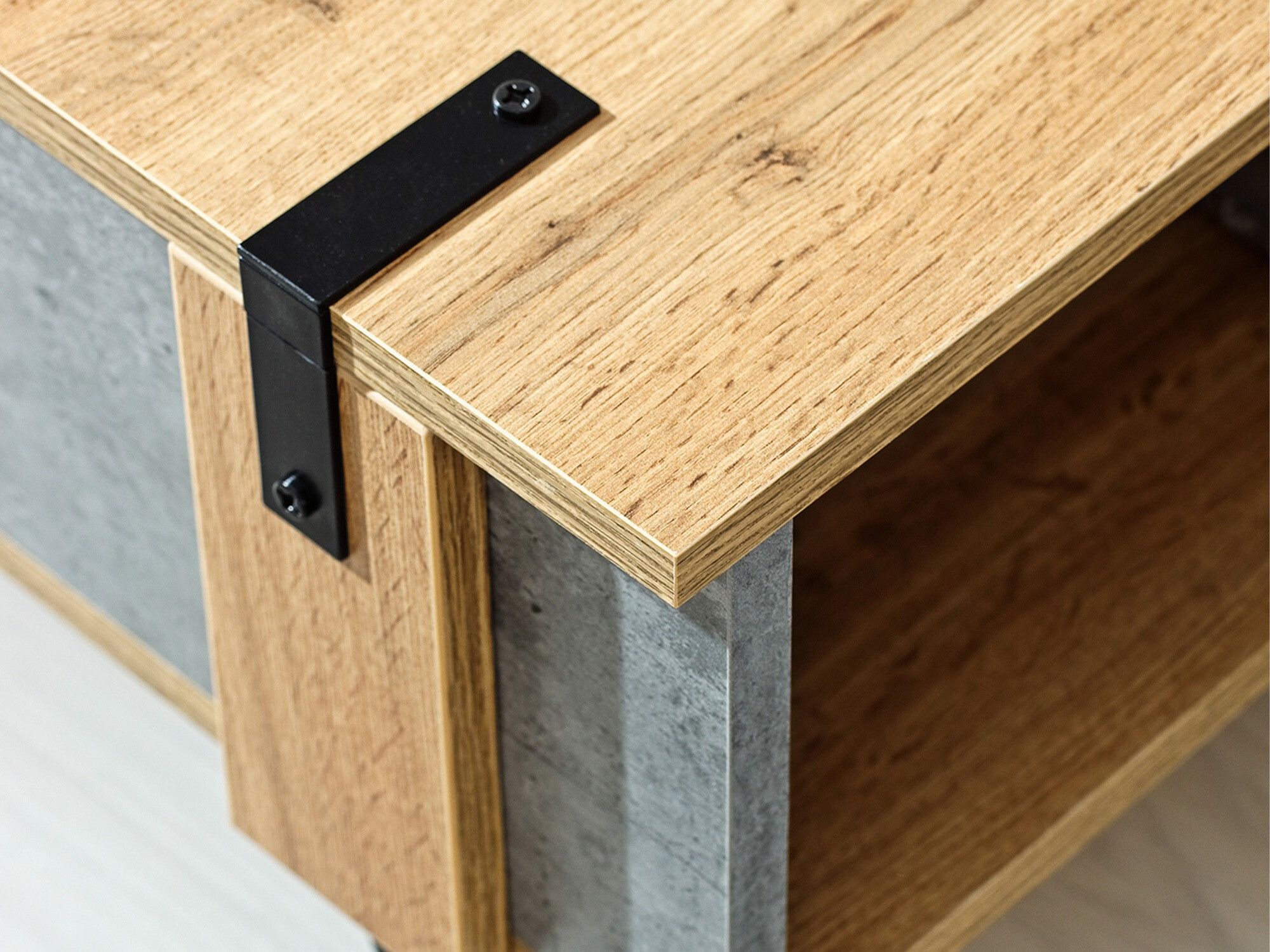 Stolić za kavu Domdele 111