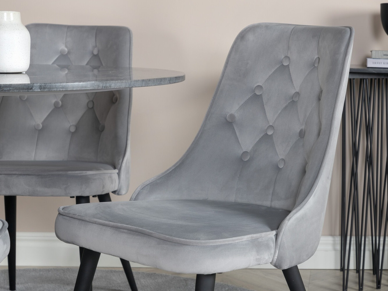 Blagovaonski set Dallas 2671 (Siva + Crna)