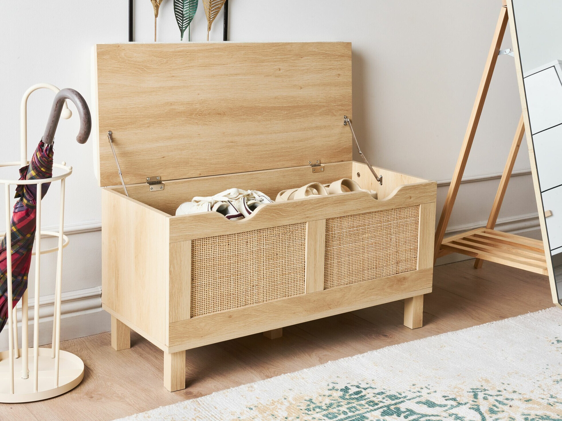 Ormarić za cipele Berwyn 2216