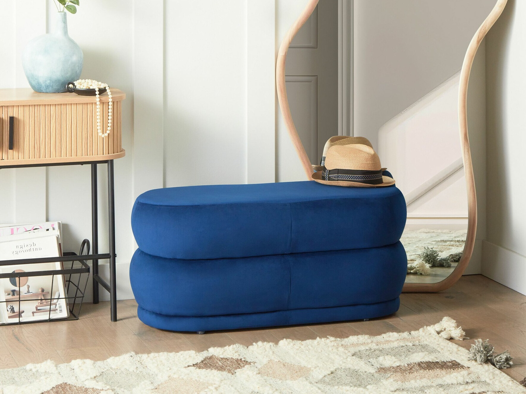 Tapecirana klupa Berwyn 2226 (Plava)