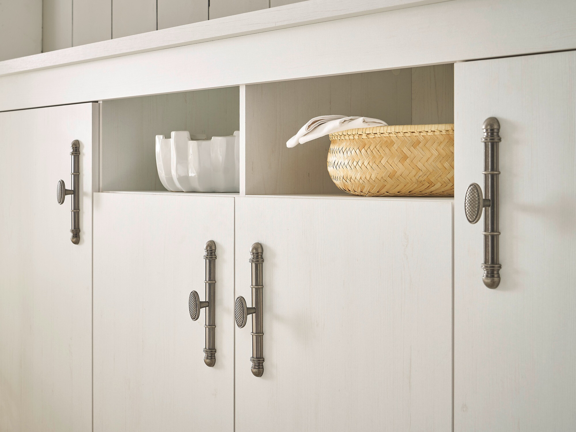 Ormarić Toletro 109