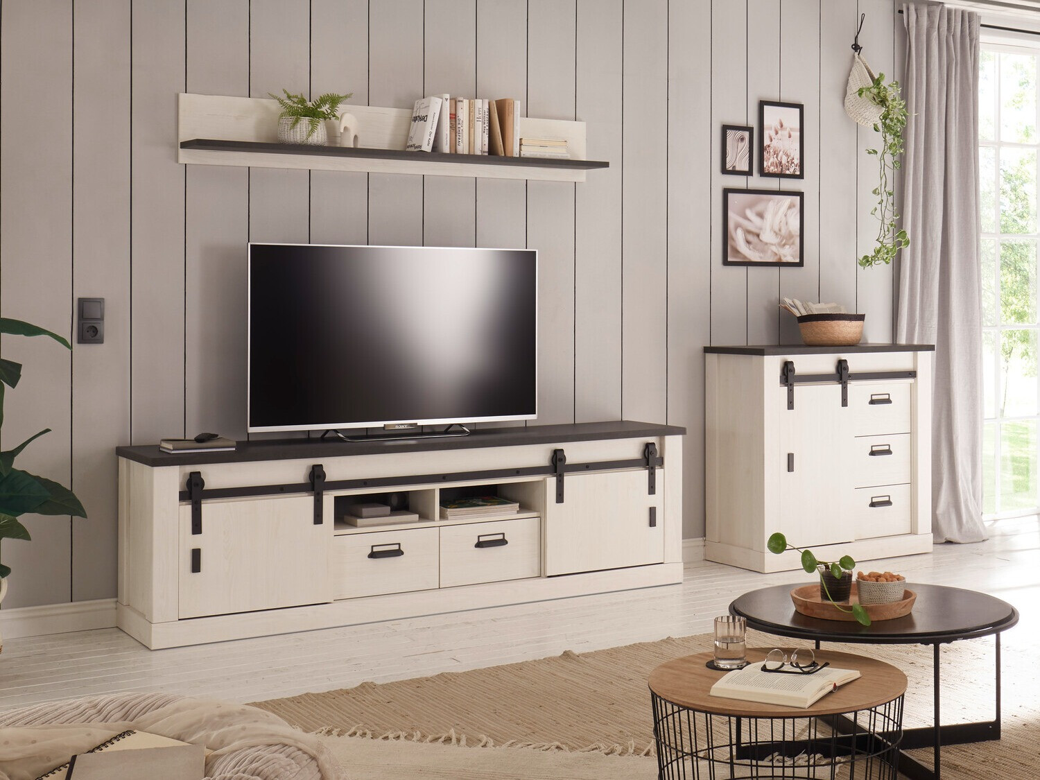 Dnevni boravak Cirtale 132 (Bijeljeni bor + Antracit)